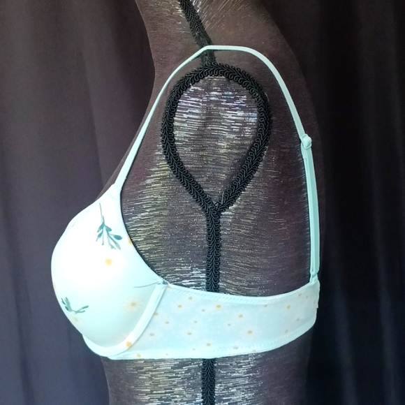 VICTORIA SECRET PINK WEAR EVERYWHERE PUSH-UP BRA 34B - Picture 2 of 11